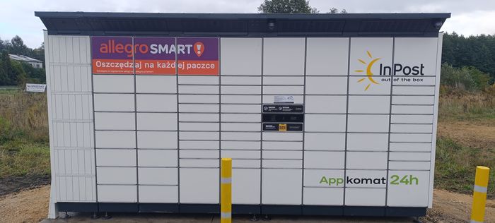 Paczkomat LIB01BAPP na stacji