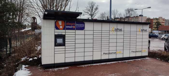 Paczkomat LIB04M Przy sklepie Netto
