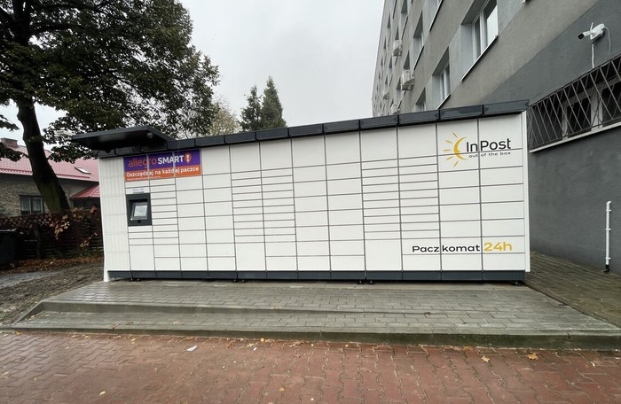 Поштомат LIB06M Przy parkingu Centrum Medycznego od ulicy Głowackiego