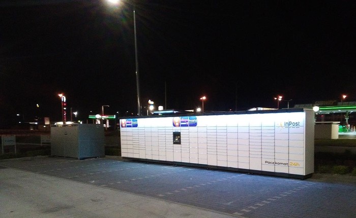 Paczkomat LIR01M Parking przy Lidlu