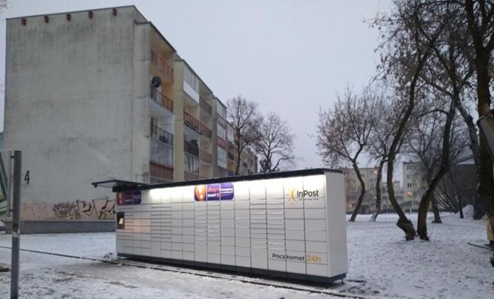 Paczkomat LOD116M Przy pawilonie handlowym