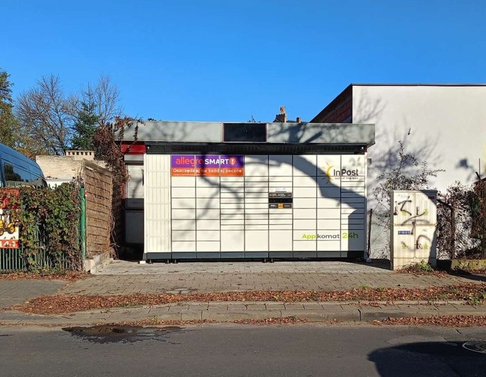Paczkomat LOD15BAPP Łódź Obywatelska 195