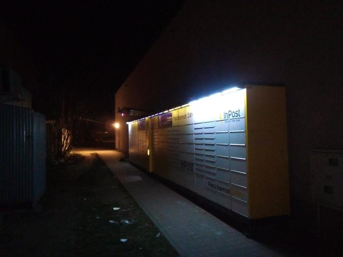 Поштомат LOD20A Przy sklepie Biedronka