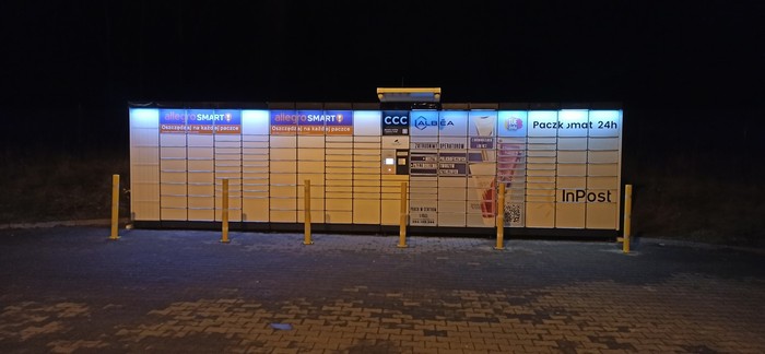 Paczkomat LOD50N Przy sklepie Netto