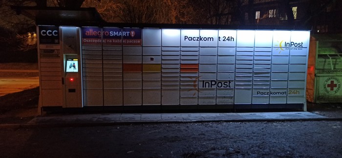 Paczkomat LOD52A Przy sklepie Społem