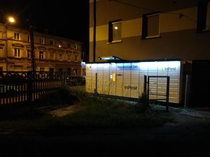 Parcel Locker LOD55N Przy sklepie Żabka