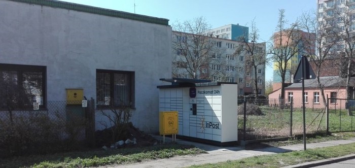 Paczkomat LOD60N Przy gabinecie dentystycznym