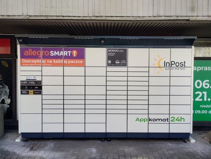 Parcel Locker LOD68BAPP Przy markecie Carrefour
