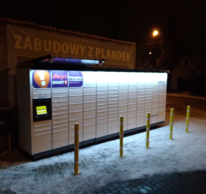 Paczkomat LOM13M przy sklepie ABC