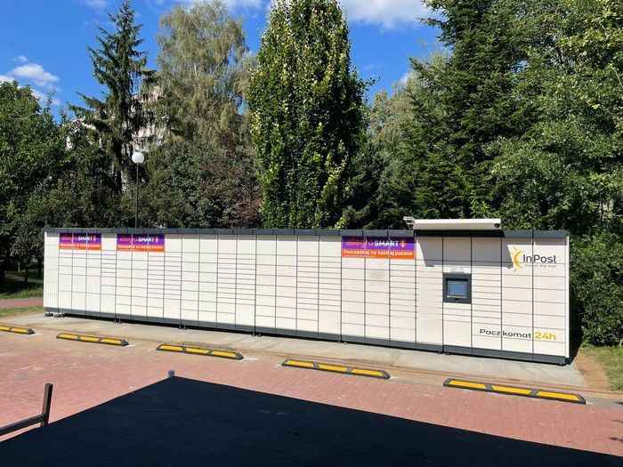 Поштомат LUB109M Przy budynku administacji