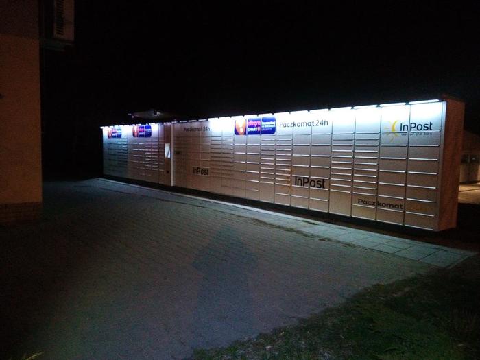 Поштомат LUB17A Na parkingu sklepu Lewiatan