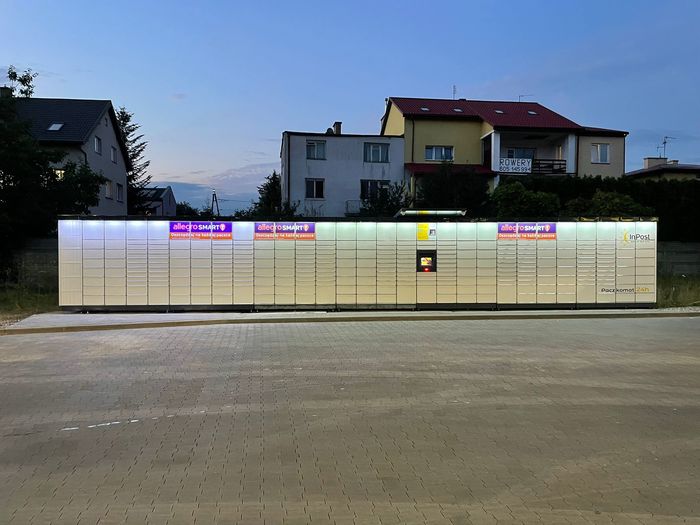 Paczkomat LUB19M Przy Lidlu