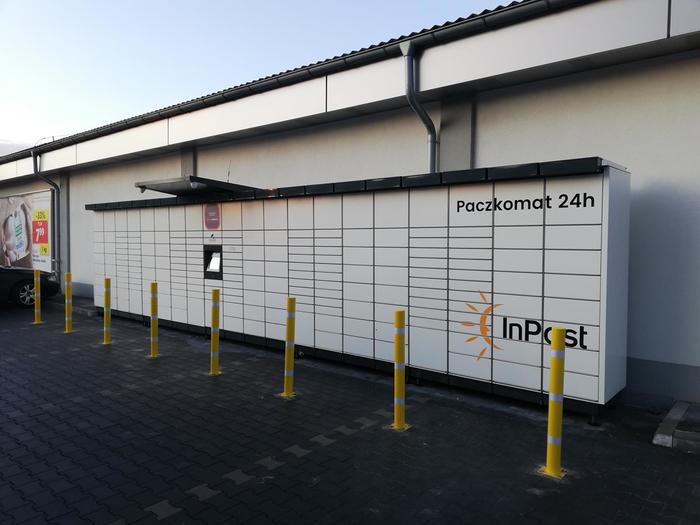 Paczkomat LUB21M Przy sklepie Lidl