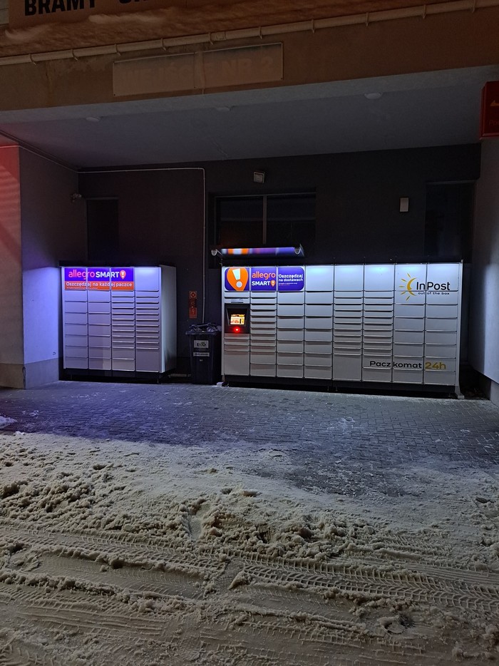 Paczkomat LUB40M Przy Omega Centrum