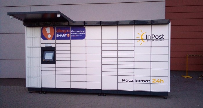 Paczkomat LUB46M Przy Galerii Olimp