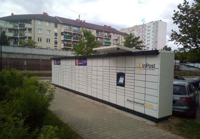 Parcel Locker LUB65M Przy parkingu