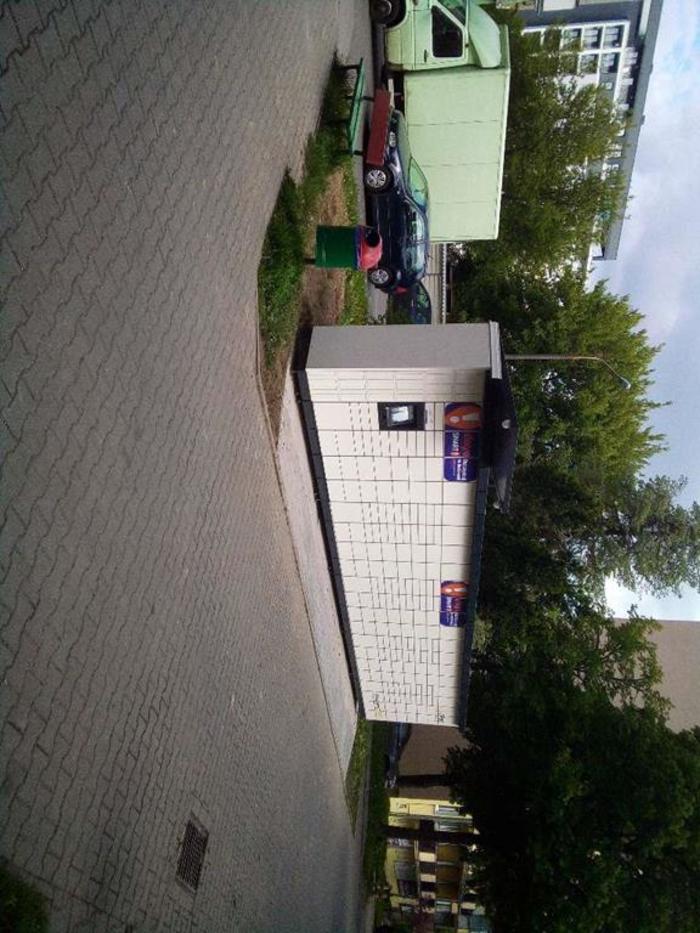 Поштомат LUB67M Przy sklepie spożywczym