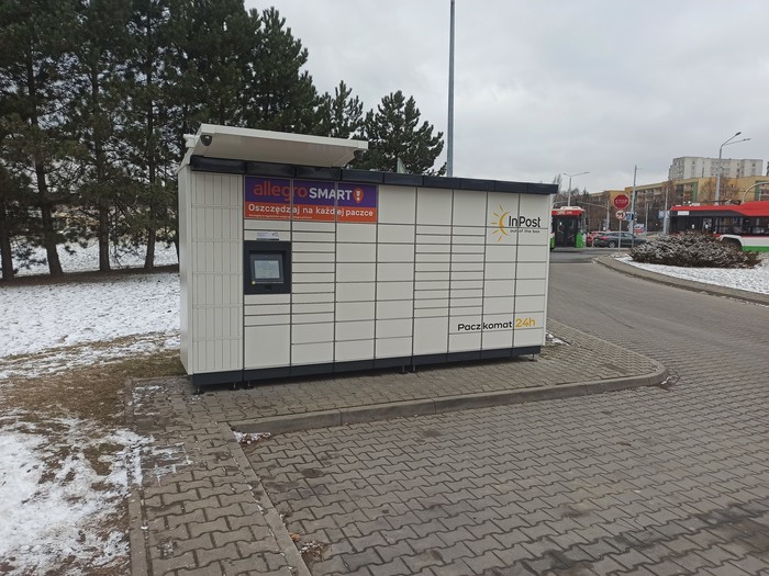 Paczkomat LUB96M Stacja paliw AMIC ENERGY
