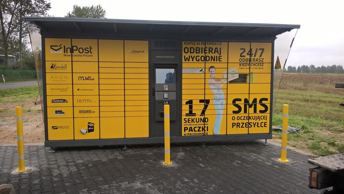 Paczkomat LUK01G Stacja paliw Avia