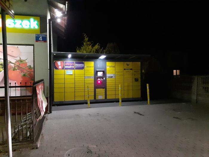 Paczkomat LXW01E Przy sklepie spożywczym