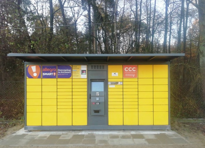 Paczkomat MAH01G Parking Restauracji Dolina Pstrąga