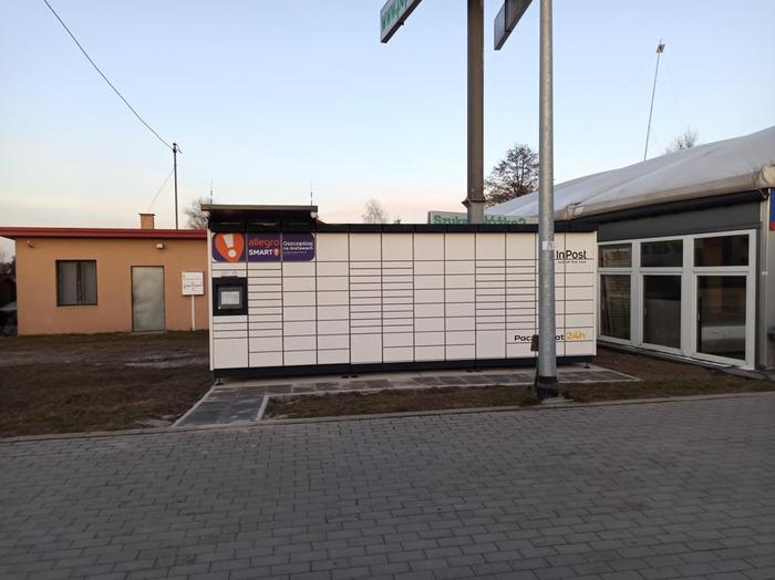 Поштомат MAJ01M Przy sklepie Po Prostu Łóżka
