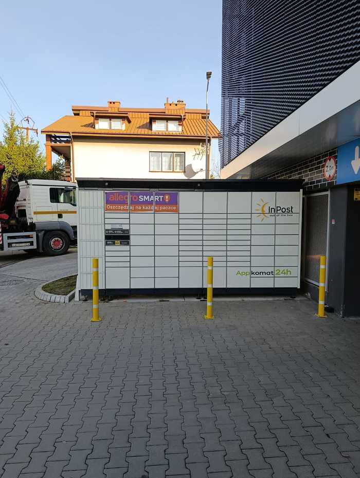 Paczkomat MAR01BAPP Przy sklepie Aldi