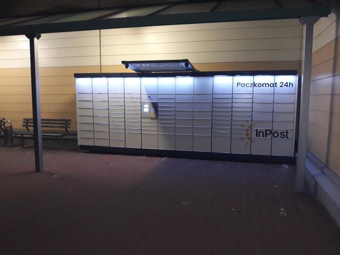 Paczkomat MAR04N Przy Centrum Handlowym M1