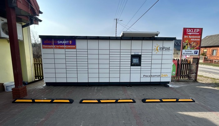 Paczkomat MARX01M Parking sklepu