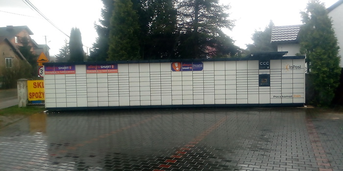Paczkomat MDC01M Parking przed sklepem NASZ SKLEP