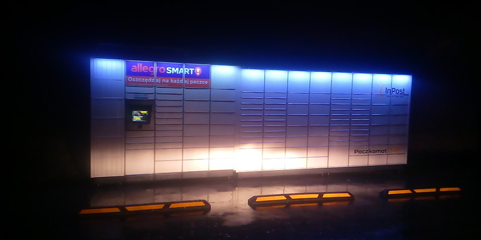 Paczkomat MDL05M Na parkingu OSP