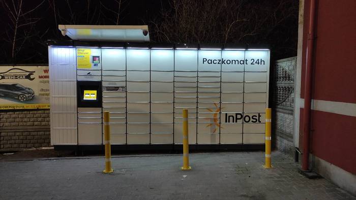 Paczkomat MDN01M Przy sklepie Topaz