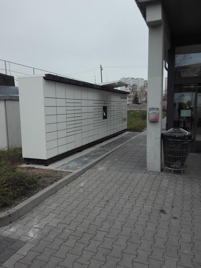 Parcel Locker MIE01M Przy wejściu do sklepu Lidl