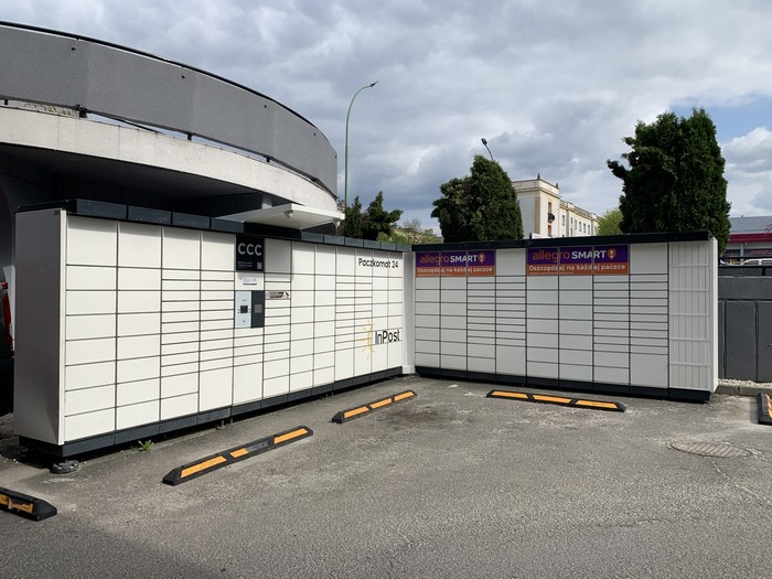 Paczkomat MIE03N Przy Pasażu
