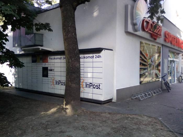Paczkomat MIL01M Przy sklepie PSS Społem