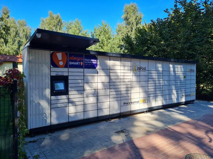 Поштомат MIL03M Przy Kochanowskiego 24 Milanówek