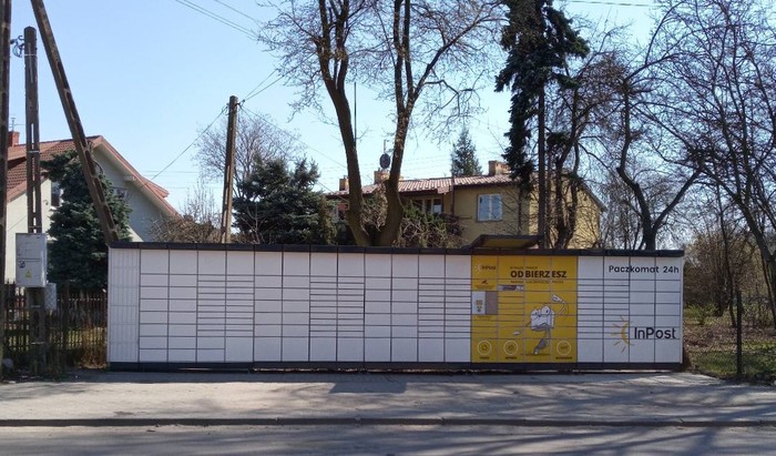 Paczkomat MIM01N Przy posesji prywatnej