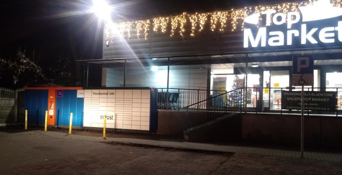 Paczkomat MIM05A Przy sklepie Top Market