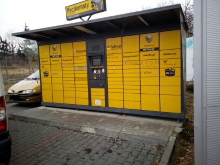 Поштомат MIM445 Przy markecie Carrefour