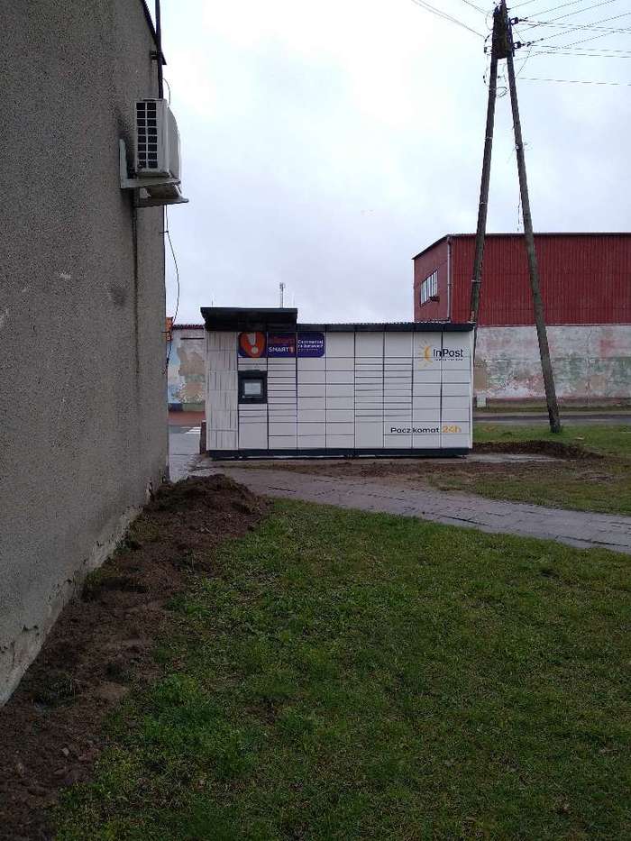 Paczkomat MIO02M Przy sklepie spożywczym
