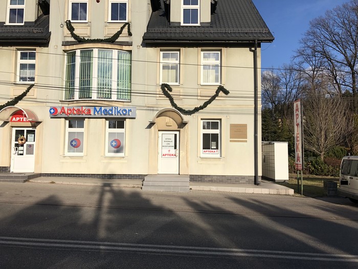 Paczkomat MKL01N Przy aptece Medikor