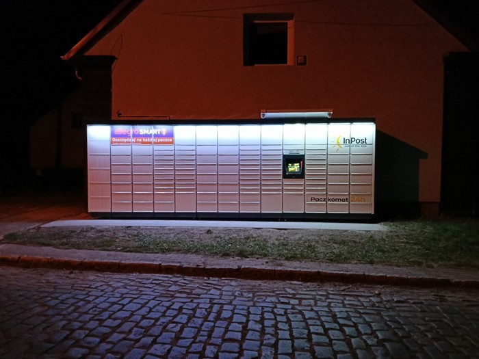 Parcel Locker MKQ01M Przy sklepie
