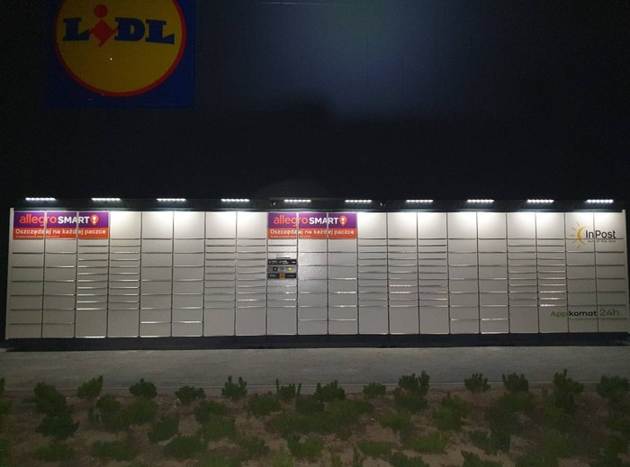 Поштомат MKV01BAPP Przy sklepie Lidl