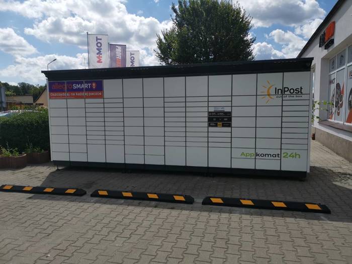 Parcel Locker MLC02BAPP Przy sklepie