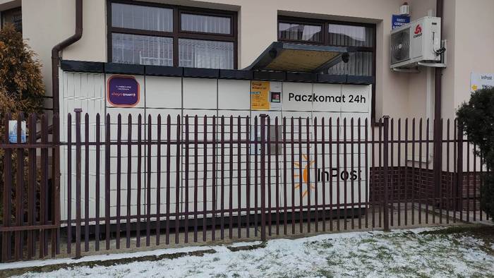 Paczkomat MLW03N Przy sklepie ABC
