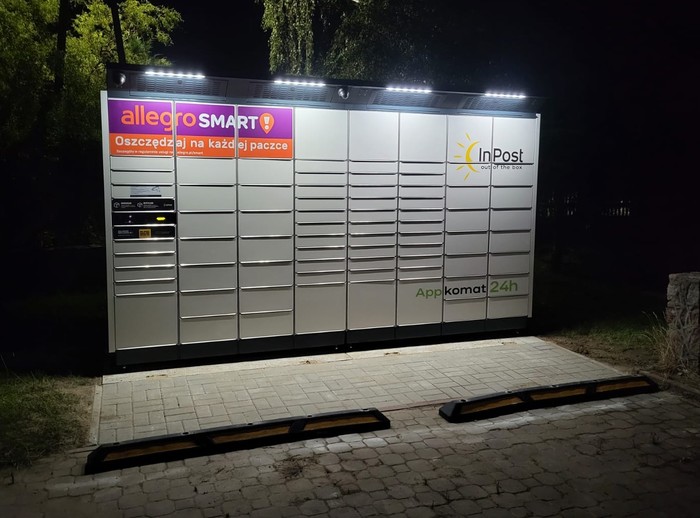 Parcel Locker MMK02BAPP Obok baru TOTU