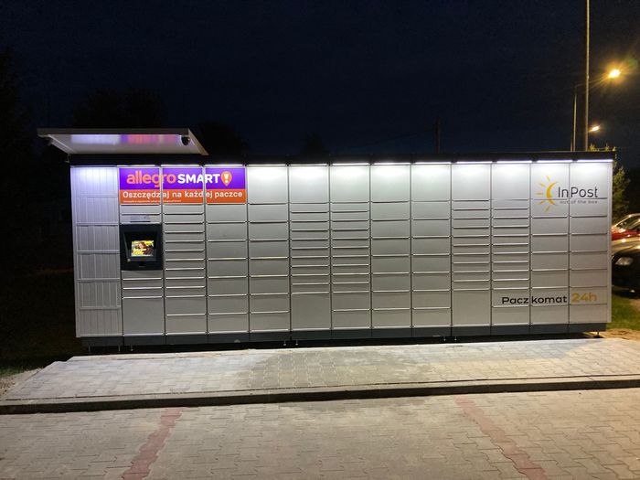 Paczkomat MOT01M Market Dino