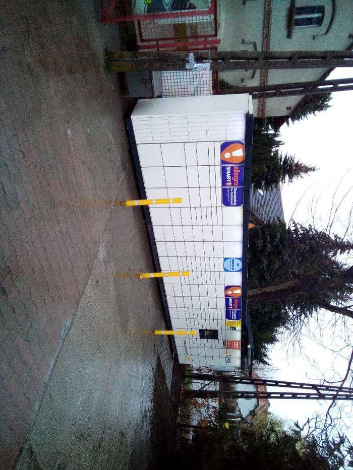 Paczkomat MRK01M Przy sklepie Rzepka