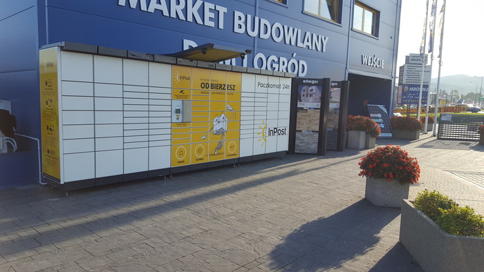 Paczkomat MSL01N Przy markecie Mrówka