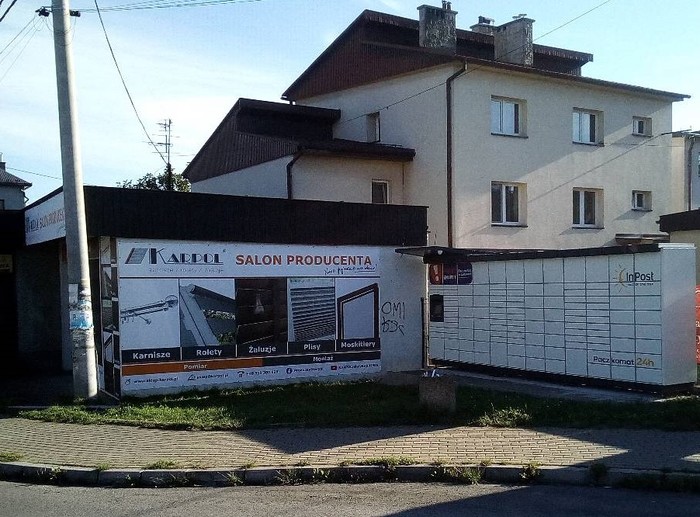 Paczkomat MSL06M Pierogarnia koło ronda